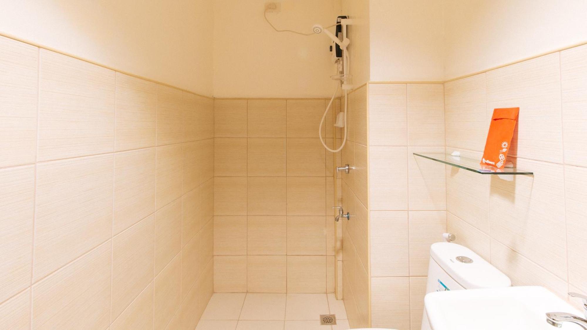 Reddoorz Plus At Alpina Heights Paranaque Paranaque City 外观 照片