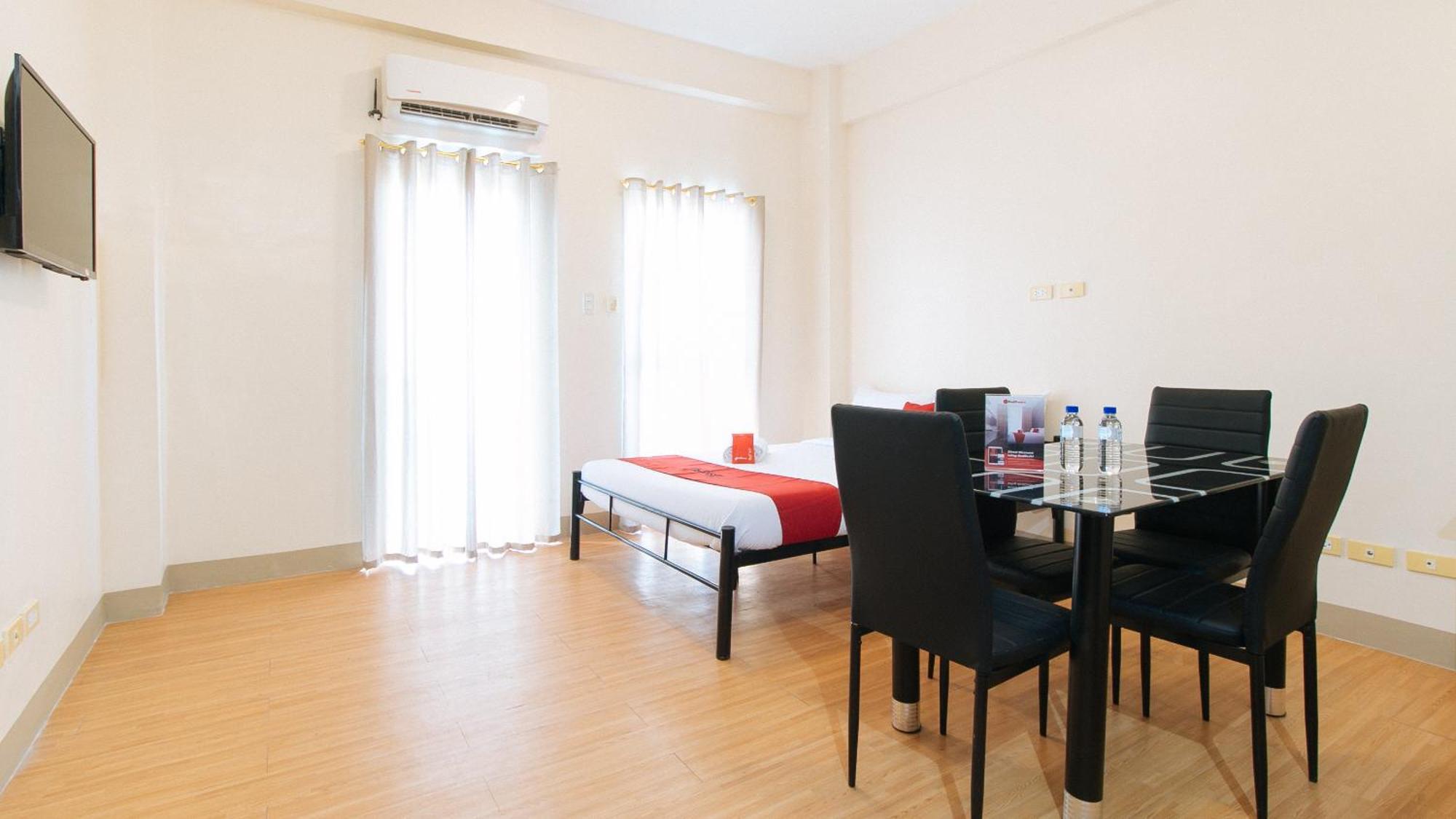 Reddoorz Plus At Alpina Heights Paranaque Paranaque City 外观 照片