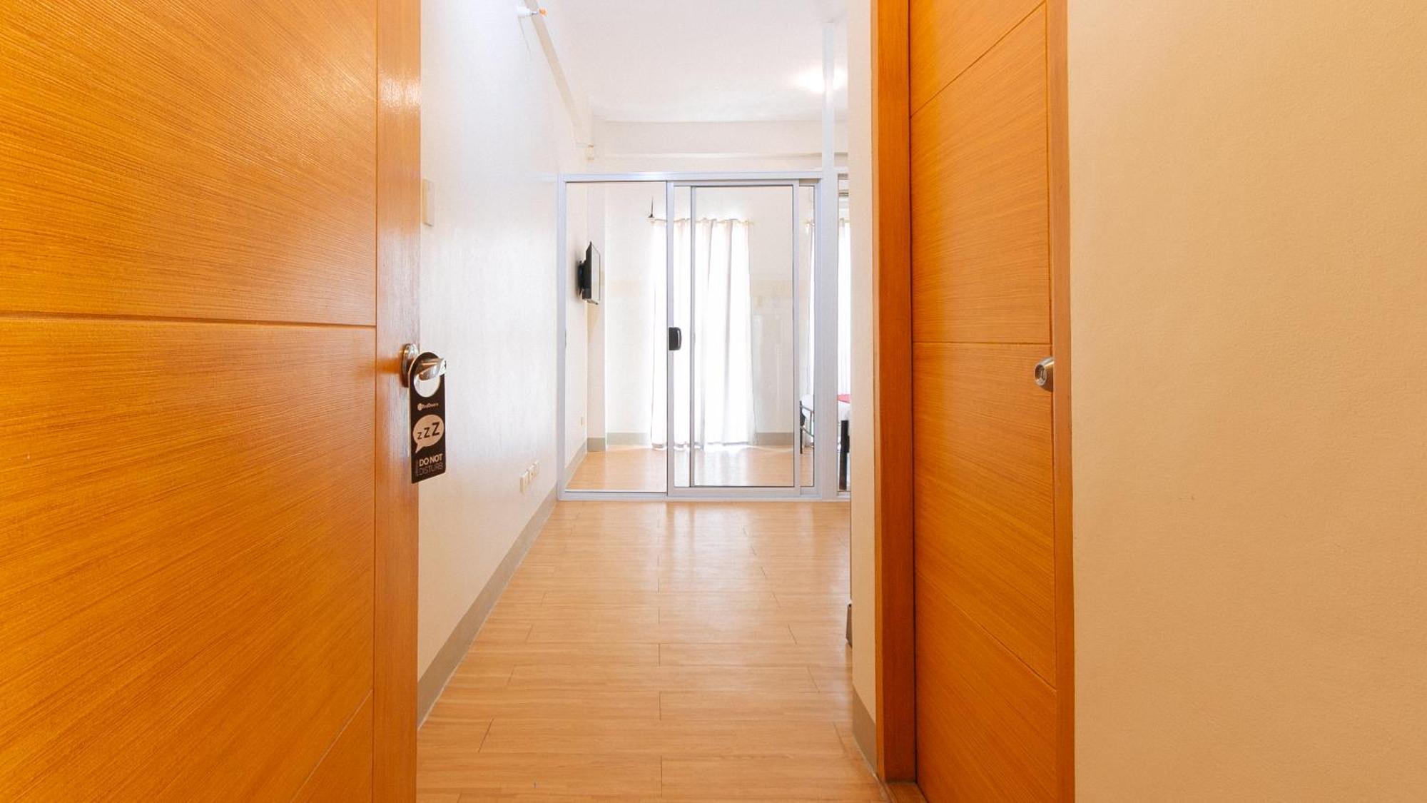 Reddoorz Plus At Alpina Heights Paranaque Paranaque City 外观 照片