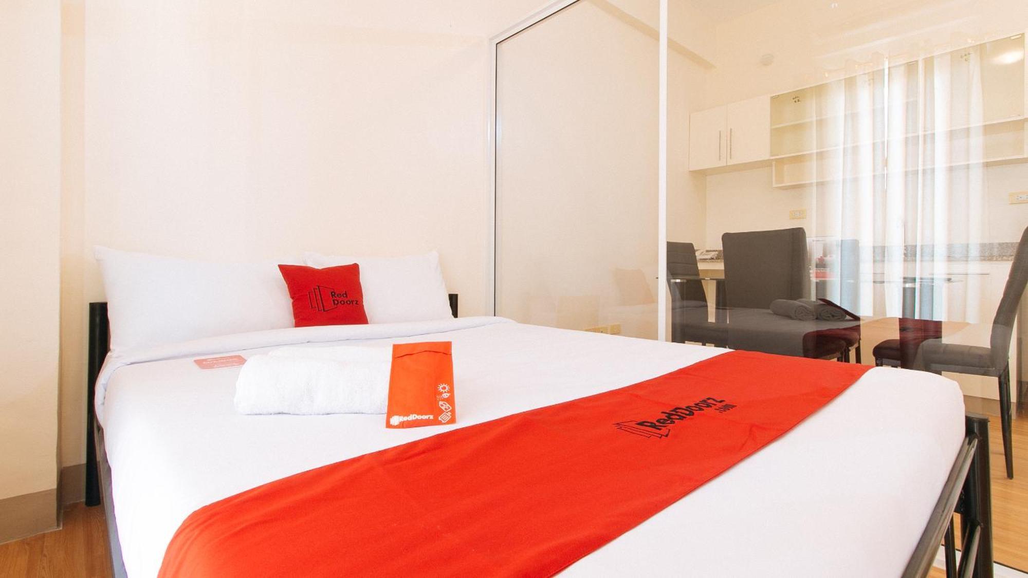Reddoorz Plus At Alpina Heights Paranaque Paranaque City 外观 照片