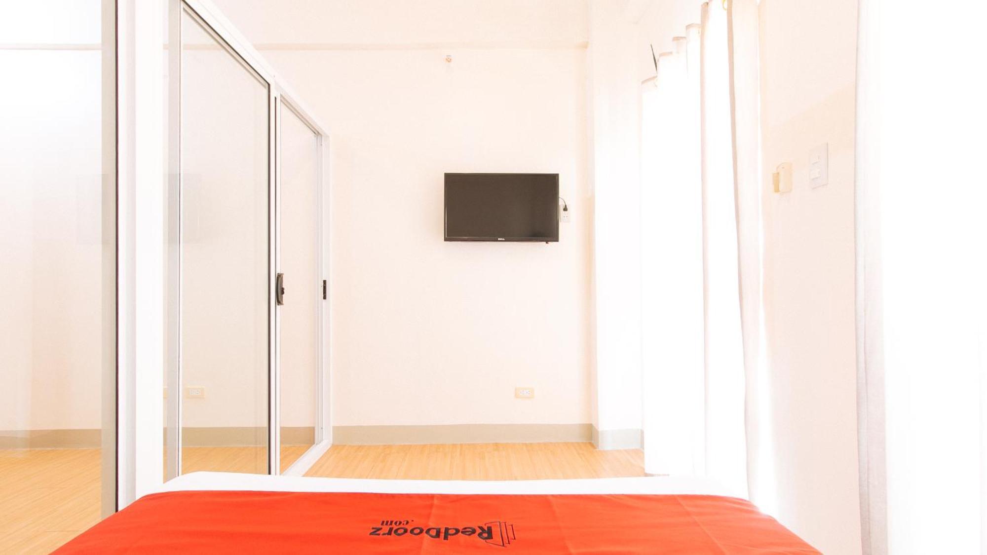 Reddoorz Plus At Alpina Heights Paranaque Paranaque City 外观 照片